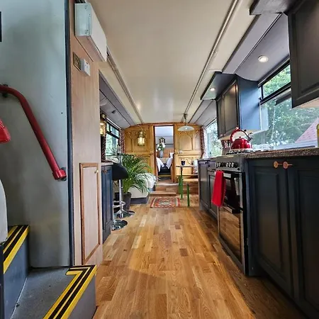 The Bus Stop * Stokesley